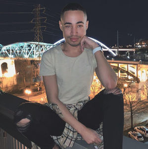 Meet your Posher, Marcus